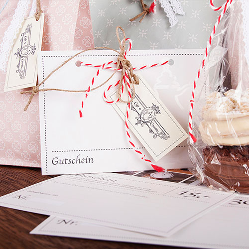 Cafe Crumbles Gutscheine Café Crumbles - Das Krümel und Streuselcafé im englischen Landhausstil